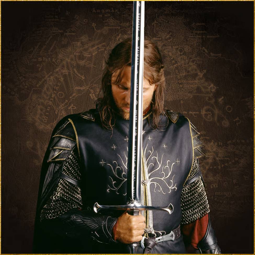 Aragorn’s Weapons: Combining Lore and Memorabilia